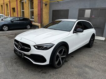 Mercedes Benz C200 All-Terrain 2024 - 2