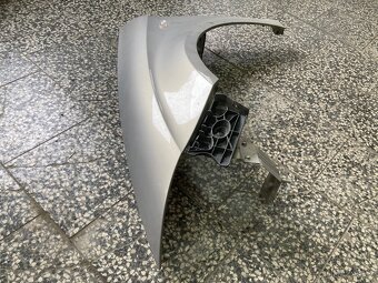 Seat Altea 5P levý přední blatník bez koroze Barva LS1U - 2