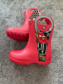Holinky Handle it Rain Cars Crocs J3 - 2