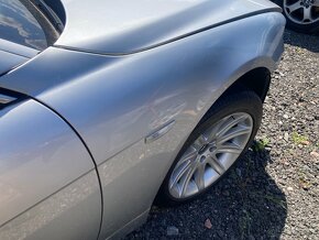 BMW E65 - Blatnik strana spolujezdce - 2