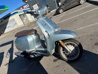 Skútr Lambretta V200 Special - 2