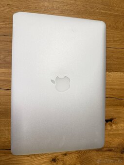 Apple MacBook Air 13" 2017 / 8GB/128GB Core i5 - 2