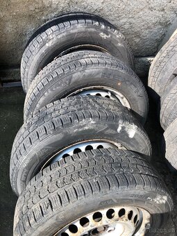 Sada zimních kol 295/65R16C rozteč 5x120. - 2