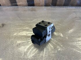 ŘÍDICÍ JEDNOTKA ABS 8E0614111AB - 2