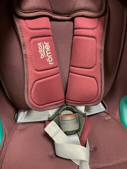 Britax Romer Advansafix M I-Size Burgundy Red 9-36kg - 2