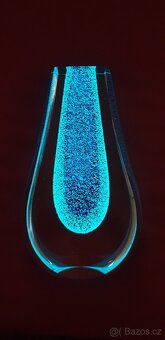 UMĚLECKÁ FLUORESCENČNÍ VÁZA DESIGN KAPKA - 2