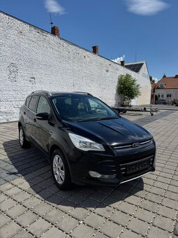 Ford Kuga 1,6i 110kW 2WD r.v.2013 serviska, 1. majitel - 2
