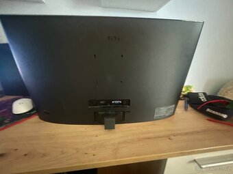 Samsung monitor - 2