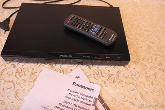 Panasonic DVD - S500 - 2