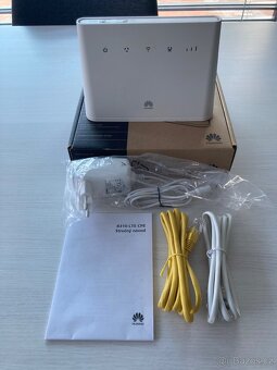 LTE WiFi modem - router Huawei B310 na SIM kartu - 2