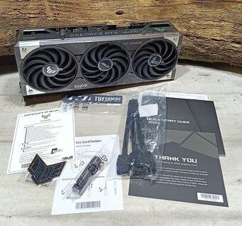 Asus GeForce RTX 5070 Ti TUF GAMING 16GB OC - 2