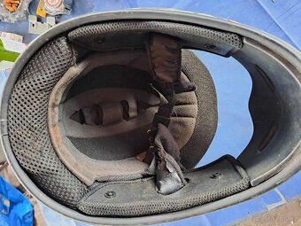 Helma na motorku - 2