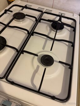 Kombinovany sporak BEKO FSM52120DW - 2