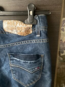 RIFLE -- TOMMY HILFIGER - 2