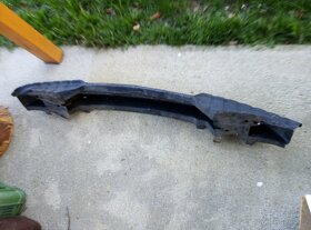 Výztuha předního nárazníku Octavia I - 2