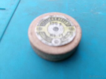 stará krabička od diabolek - 2