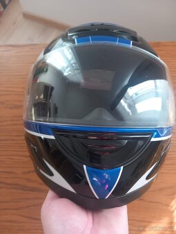 Helma na motorku - 2