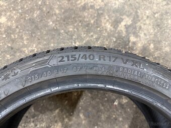 Barum Polaris 5 215/40 R17 87V zimní - 2