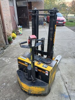 Vysokozdvižný paletový vozík - 2