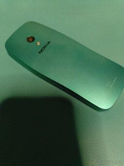 Prodám tlačítkový mobil Nokia q - 2