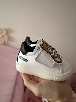 Moschino tenisky vel 20 - 2