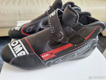 Boty na karting,závody auta. - 2