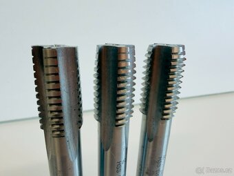 Závitníky M18 Sada - 2