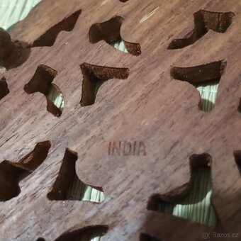 Dřevěný okrasný podnos - 2