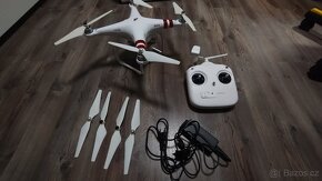 Dron DJI Phantom 3 Standard - 2