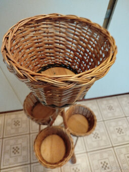 stojan na květiny - 2