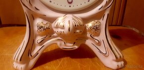Porcelánové hodiny zlacené - 2