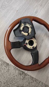 Italský dřevěný volant Atiwe 32l - 2