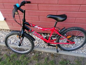 Dětské kolo 20'' červené - 2