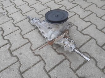 PŘEVODOVKA DO ZAHRADNIHO TRAKTORU - 2