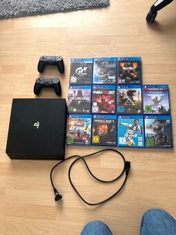 Playstation 4 PRO - 2