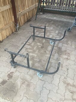 Kolébka pro uskladnění přívěsu - 2