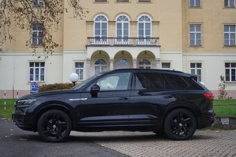 Volkswagen Touareg, 210kW R-Line Masáže HUD Pano - 2
