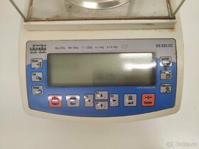 Lékárenská/laboratorní váha Radwag - 2
