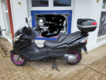 Suzuki Burgman 400-nový model - 2