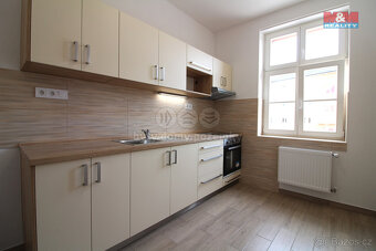 Pronájem bytu 2+1, 60 m², Jablonné v Podještědí - 2