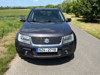 Suzuki Grand Vitara 2.4 - 2