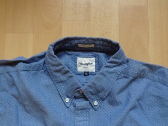 pánská Wrangler sv.modrá košile plátno, dl.ruk, puntík, ba L - 2