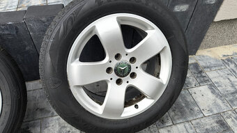 16 originál MERCEDES E-Class W211 letní 225/55 R16 - 2