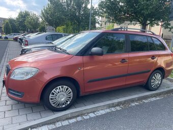 Škoda Fabia 2 kombi 1.4 rezervace do patku - 2