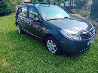 Prodám Dacia Sandero 1.4 r.v 2010 - 2