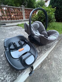 Cybex Cloud Q + isofix základna - 2