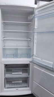 Lednice s mrazákem ELECTROLUX, kombinovaná, - 2