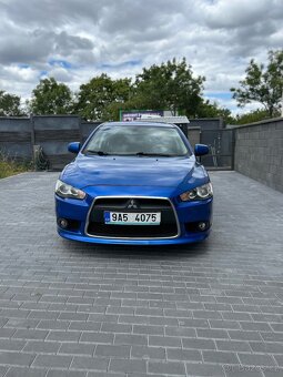 Mitsubishi lancer - 2