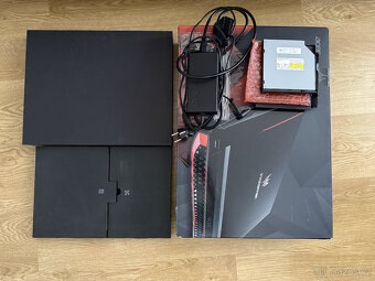 notebook ACER Predator 15 (G9-591-799P) - 2