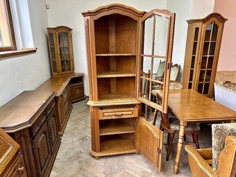 628 Rustikální rohová komoda skleník frézovaný masiv - 2